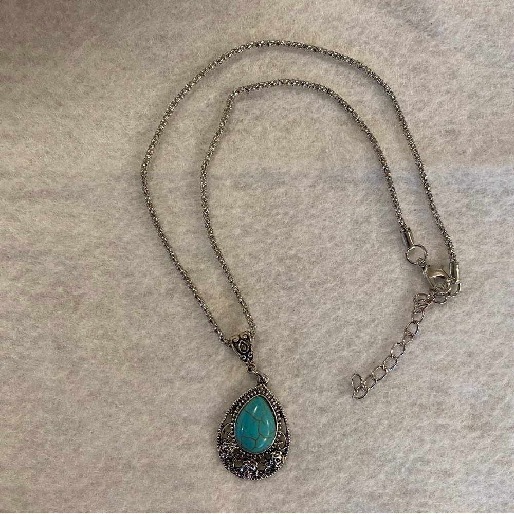 Necklace, silver chain, antique silver with turquoise stone